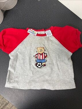 miniwear Red & Gray Bear Soccer Raglan Tee - Cute Short Sleeve Top y2k